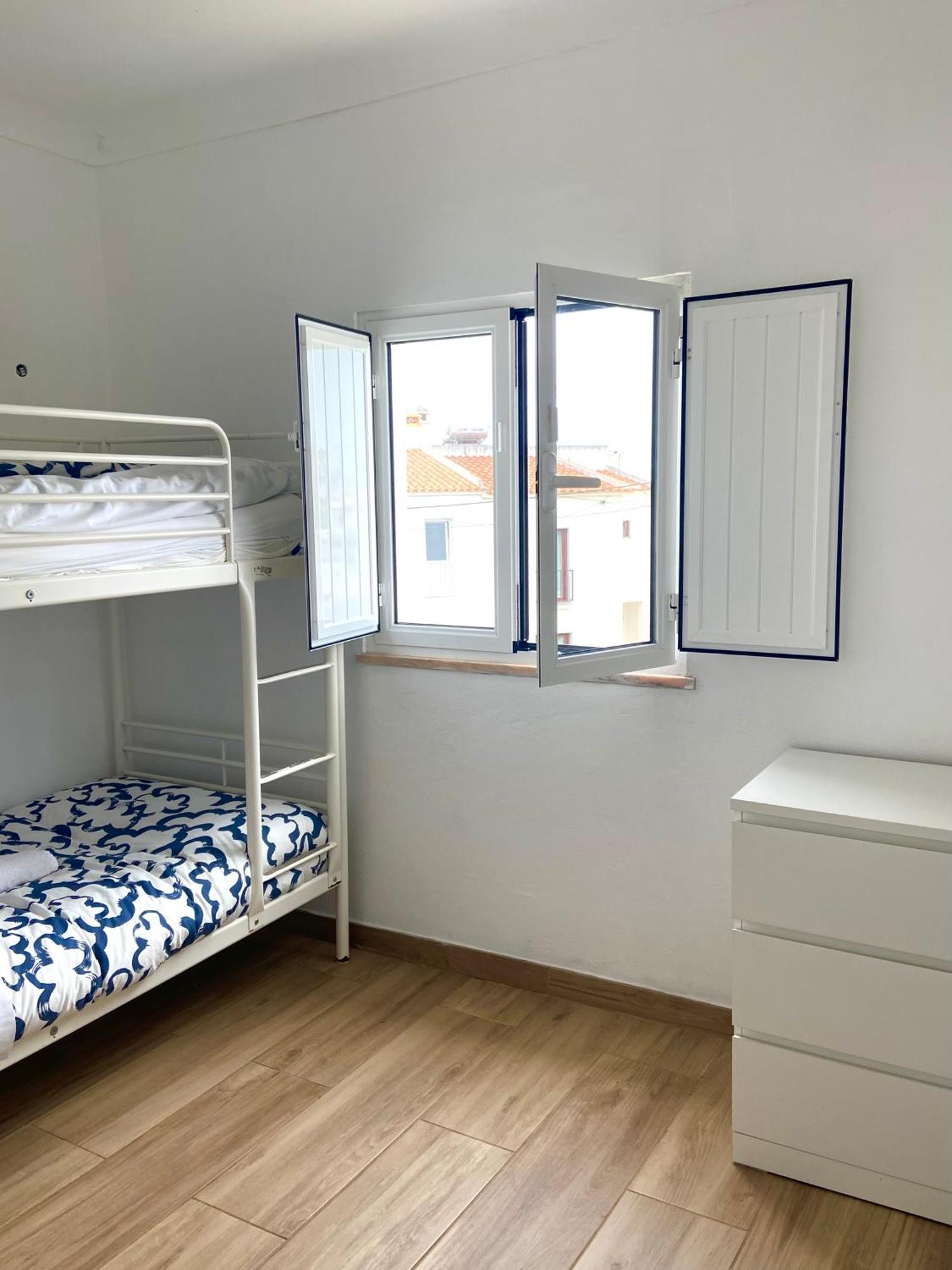 Pirata Milfontes Guest House 米尔芳提斯城 外观 照片